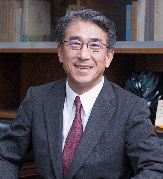 代表取締役 鎌谷 一磨 写真